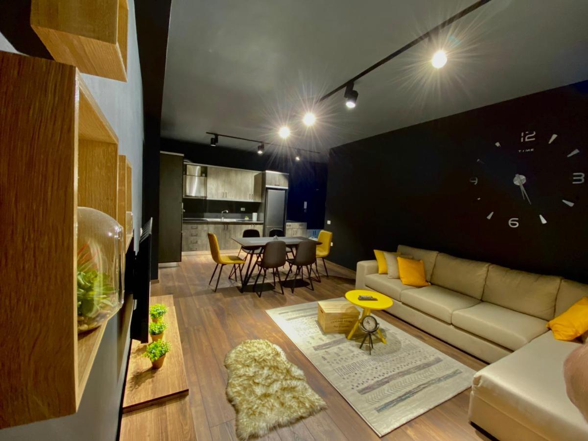 The Krist Apartment Vlorë Екстериор снимка